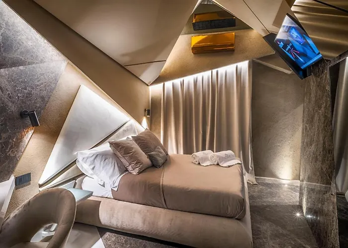 Le Del Duomo Luxury Konukevi 4*