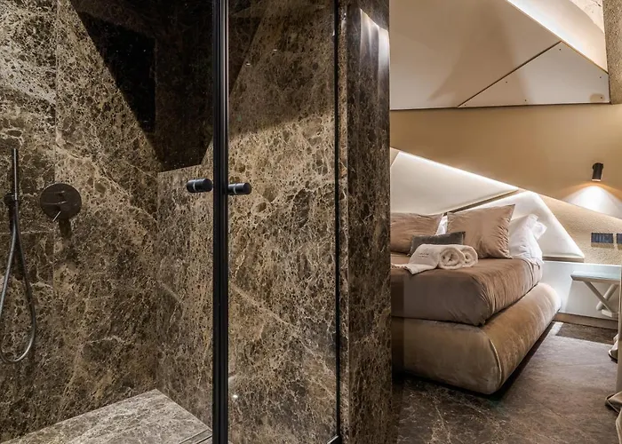 Le Del Duomo Luxury Katanya